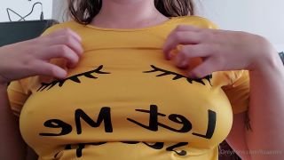 Lisa ASMR Lisaasmr - braless yellow shirt scratching rubbing 17-11-2020-5