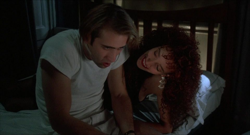 Jennifer Beals Kasi Lemmons in Vampire's Kiss 1989 - HD BluRay 10 ...