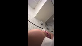 Voyeur in Public Toilet – Student restroom 98 - voyeur in public toilet - voyeur -6