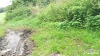 Kira Kane - Ich blase überall - Wald - und Wiesen Flittchen gönnt sich XXL Schwanz 1080P - Kirakane-2