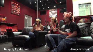 [Alysha Morgan] Alysha & Jenny Live - 03/12/2016-5