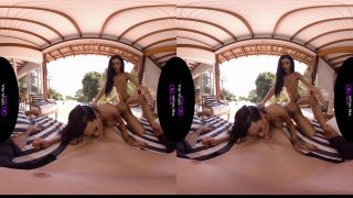 xxx video 45 Bianca Reis & Alice Marques [4K UHD 5.4 GB] - shemale - femdom porn smoking femdom-5