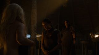 Emilia Clarke – Game of Thrones s06e03 (2016) HDTV 1080p!!!-6