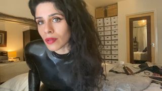 Mistress Sophia Sahara - Little latex clip I made before My catsuit rip... - Cei-2