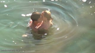 7220 Amateurs Beach Sex-5