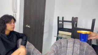 Julianapalvin A new neighbor in my unit is very horny and comes to ask me to fuck her hard and cum inside her-1
