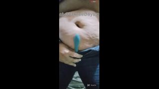 Watch my belly button while i masturbate-6