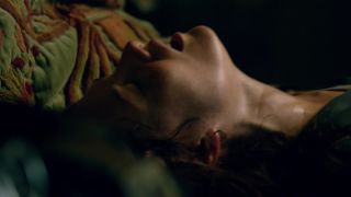 Clara Paget, Jessica Parker Kennedy – Black Sails s02e03 (2015) HDTV 1080p - [Celebrity porn]-0