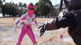 [SuperMisses.com] SPSD-61 Aim for the weak Pink Sentai! Choden Sentai Gaiaman Pink Gaia-001-1