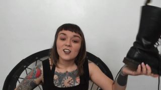 porn clip 36 Boot worship Boots fetish – Felicia Fisher – worship my boots – shoejob joi cei - boots - lesbian slime fetish - boot worship - femdom porn maxi pad fetish-5