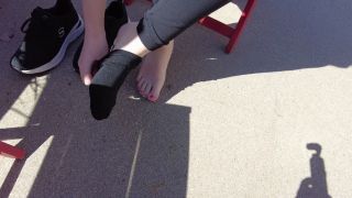 Footfetish 18yo Aleah Part 1 - Interview & Tops - Foot Fetish-3