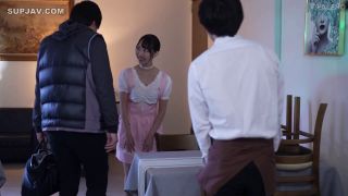 ReducingMosaic FNS-005 バイト中に彼氏を嫉妬させ仕事中にガン突きSEX 声も出せない状況に興奮して連続イキするド変態ウェイトレス 山下紗和-7