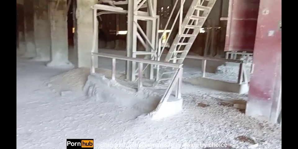 Sex With Stepsister MY BUBBLE BuTT GoT FUCKED HARD BY MY STeP BROTHER IN AN ABANDONED FACTORY