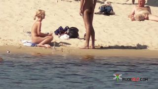 Nude Plage - Blurred damsel  fun-9