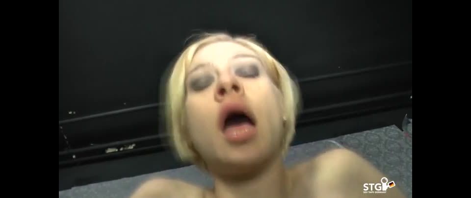 free online video 27 german porn / german movies / 