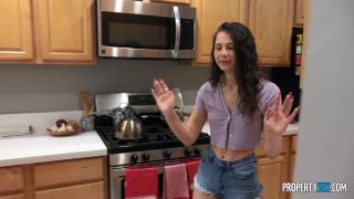 Liz Jordan - I'm The Perfect Roommate - PropertySex (SD 2020)-0