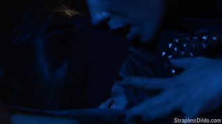 {blindfolds And Mood Lighting Make Sex Sizzle Vids Jane Tiffany-9