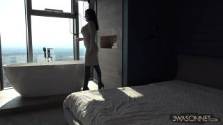 Ewa Sonnet Watch Me Heavy Big Tit Bouncing 1 - Solo-1
