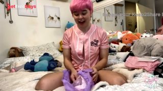 [GetFreeDays.com] Unboxing a BIG DILDO Porn Video October 2022-6