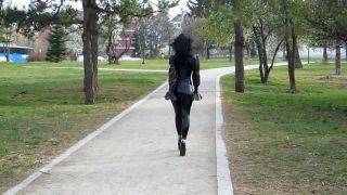 latex-girl.03183-2
