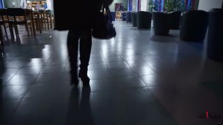 Julie Skyhigh, Pantyhose, Stockings, Leggings - 150204 walking in furs leather boots and jeans [foot fetish] - [Feet porn]-2