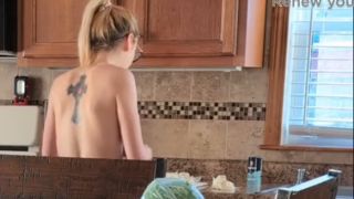 [GetFreeDays.com] Cooking Topless Tease Film POV Spare bedroom Porn Stream May 2023-6