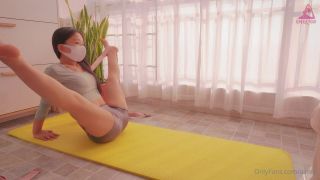 Aimier Yoga belt stretch with relaxation - 07-12-2021 - Onlyfans-6