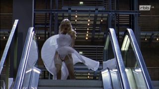 Dolly Buster - Polizeiruf 110 s27e01 (1998) HD 720p!!!-0