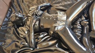 Latexlovinglady - I dressed up in one of my catsuits as u...-2