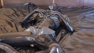 Latexlovinglady - I dressed up in one of my catsuits as u...-5