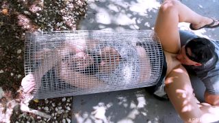 GoStuckYourself 22 09 26 Jennifer White Caged In XXX 1080p MP4-Narcos-3