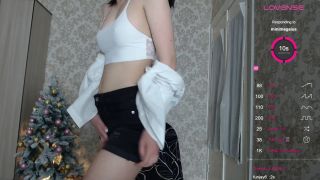 Explore katyxgold's Alluring Asian Webcam Show Live Now