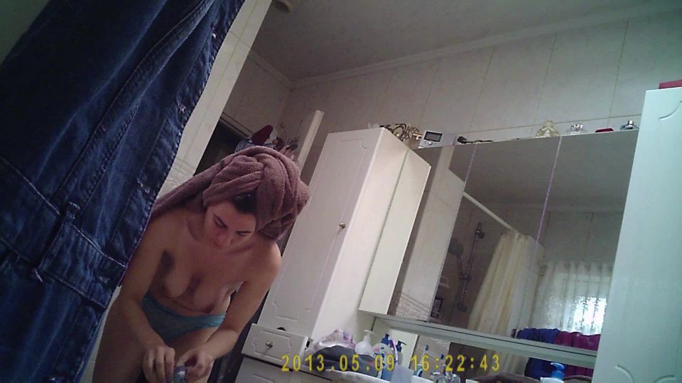 Porn online Voyeur Spyirl 135 hz_23443  Watch Online or Download! voyeur 