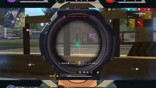 Jugando FREE FIRE y luego follando a mi duo-0