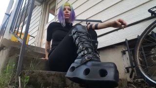 online xxx video 44 looner fetish tattoo | Cyberpunk goth girl boot worship and spitty soles | spit-0