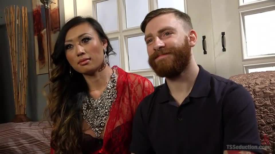 Venus Lux - Shemale hardcore (SD) 2