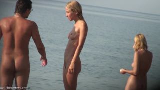 adult clip 33 Beach Voyeur HD on voyeur -6