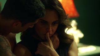 Kate del Castillo - Ingobernable s01e12 (2017) HD 1080p - (Celebrity porn)-2