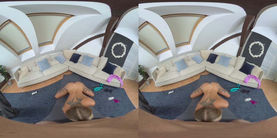 VR Sex Adventure: Fucking in French with Chloe Chevalier 2K