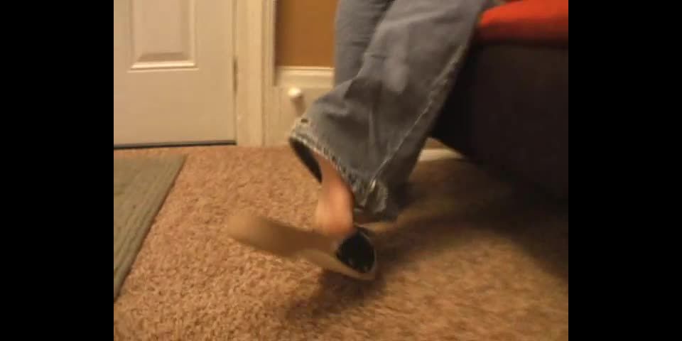 Clips4sale presents Sweet Southern Feet SSF – Iris Upset With Her Son – $14.99 milf 