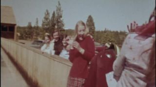 Swinging Ski Girls (1975)!!!-5