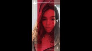 Lilu Moon () Lilu moon eaffcbaffd-0