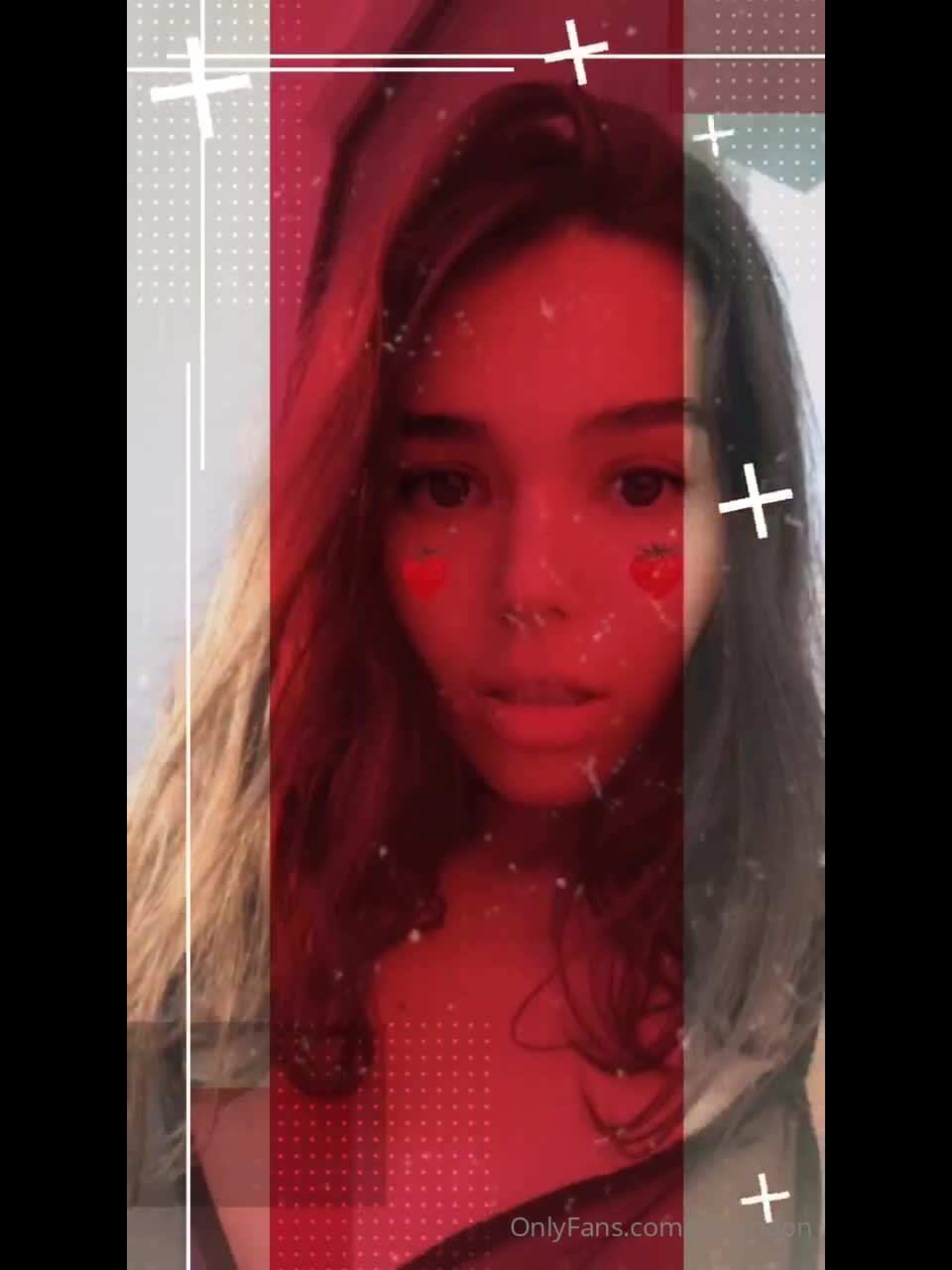 Lilu Moon () Lilu moon eaffcbaffd