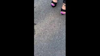 TATIANA - tatianasnaughtytoes () Tatianasnaughtytoes - new purple pedicure shiny leggings walking walking smoking in my inch 18-09-2020-4