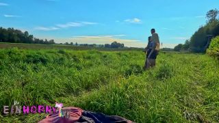 Die Einhorn WG - Blondine verführt Boy im Maisfeld und wird überrascht Teil 1 1080P - Amateur-1