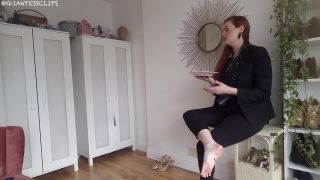 LTLGiantessClips - Giantess Ginger in 'The Photographer' SFX - Barefoot-9