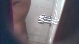 Shower_bathroom_634-9