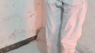 College Porn Teacher ko fee nhi diya to usne meri jabar dasti chut mari-1