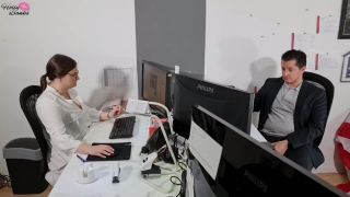 online clip 12 HollyBanks - Kollegen beim wichsen im Büro erwischt  - big7 - german porn amateur 1 girl many guys-0