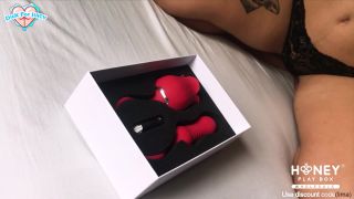 DickforJuicyEnjoying my new Honey Play Box Toy (use code ＂lima＂ for 20% off)-0